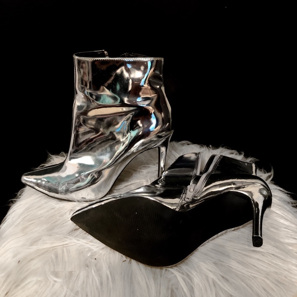 Shoes - Silver stiletto heels